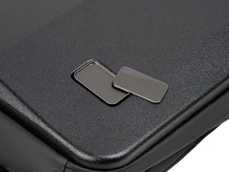 Антикражный рюкзак Sheller для ноутбука 17.3"  с пластиковой поверхностью