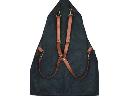 Фартук из натуральной кожи с карманами