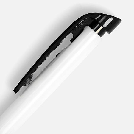 Ручка шариковая Favorite, белая с черным