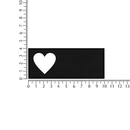 Лейбл из ПВХ с вырубкой «Сердце», черный