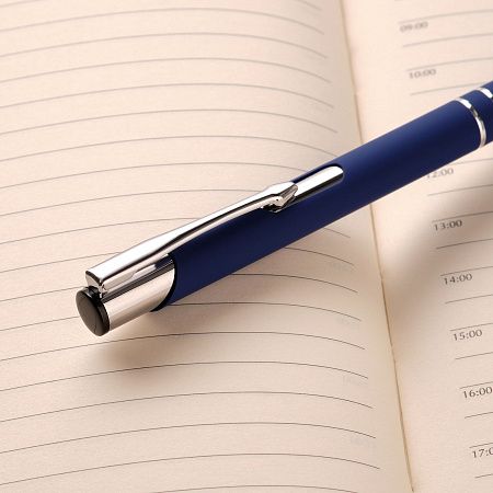 Шариковая ручка Альфа (Alpha), белая