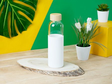 Стеклянная бутылка для воды в силиконовом чехле «Refine»