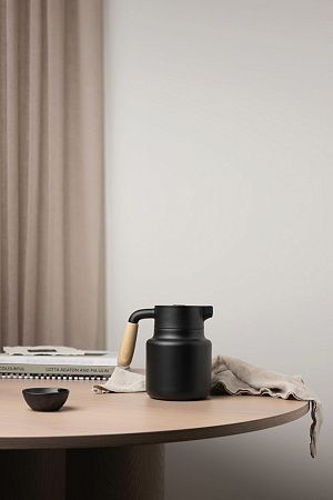 Вакуумный термос с ручкой VINGA Arbe из переработанной нержавеющей стали RCS, 1 200 мл