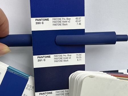 Ручка шариковая IGLA SOFT, пластиковая, софт-тач, темно-синяя