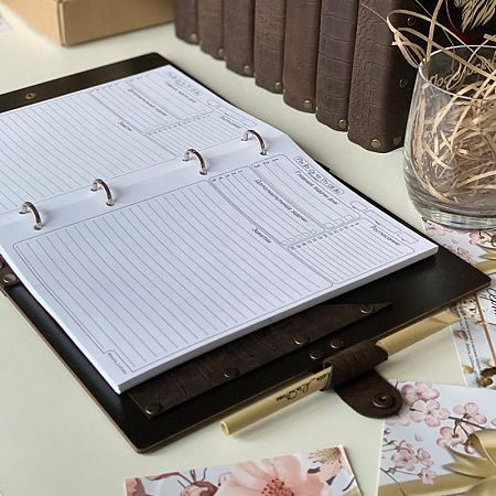 Ежедневник из дерева и кожи А5 с карманом, с вашим дизайном