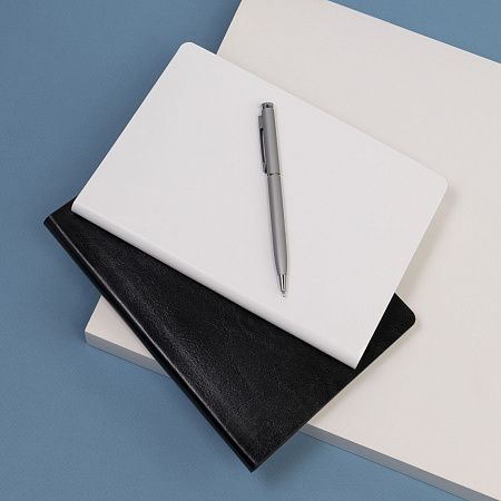 Ежедневник Galaxy недатированный, гибкая обложка, срез голограф. фольга, черный