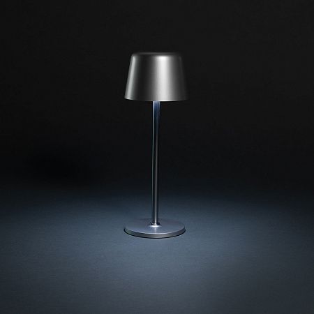 Настольная лампа Zenic из переработанного пластика RCS