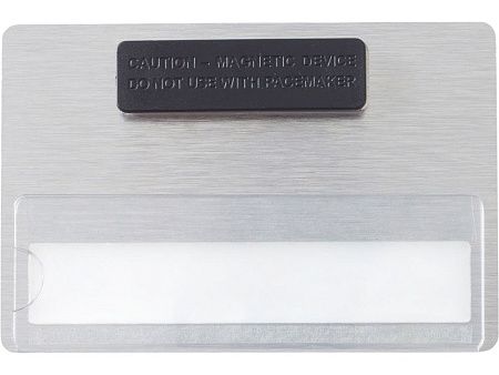 Магнитный металлический бейдж