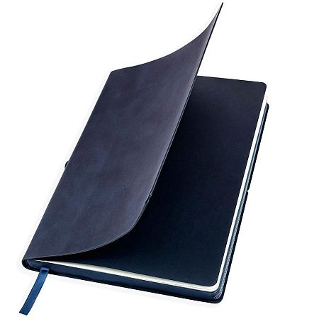 Ежедневник A5 недатированный Massimo в мягком переплёте, темно-синий