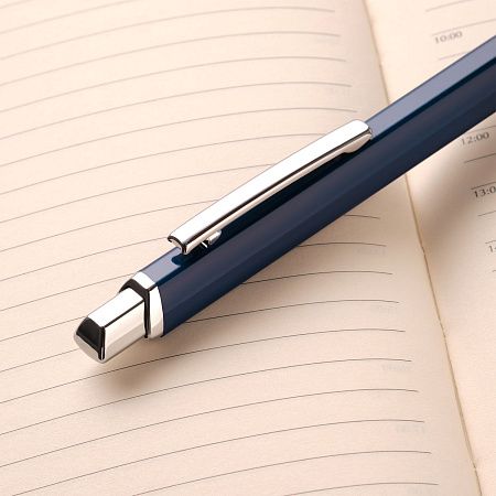 Шариковая ручка Penta, серая