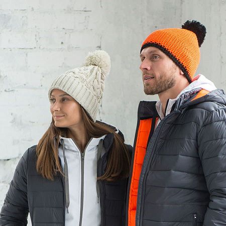 Шапка VOGUE,  белый, верх: 100% акрил, подкладка: 100% полиэстер