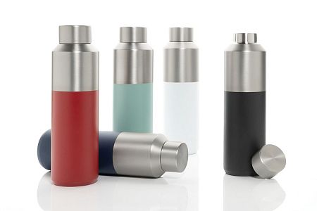 Термобутылка Fluid из переработанной нержавеющей стали RCS, 600 мл