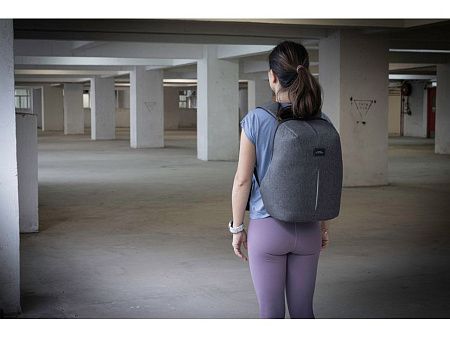 Водостойкий рюкзак с защитой от краж «Phantom Mini» для ноутбука 16"